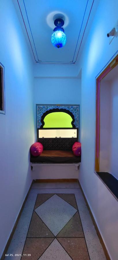 Hostel The Rustic Monk Udaipur Exterior foto