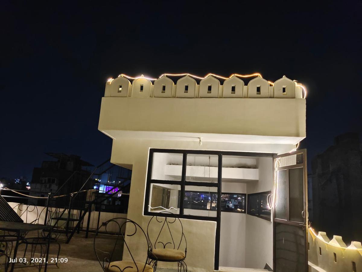Hostel The Rustic Monk Udaipur Exterior foto