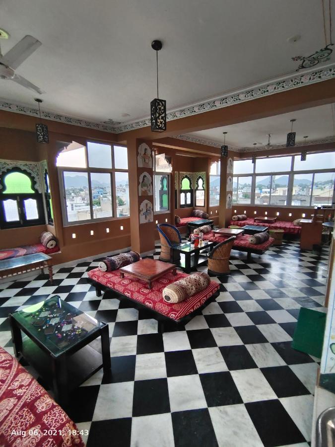 Hostel The Rustic Monk Udaipur Exterior foto